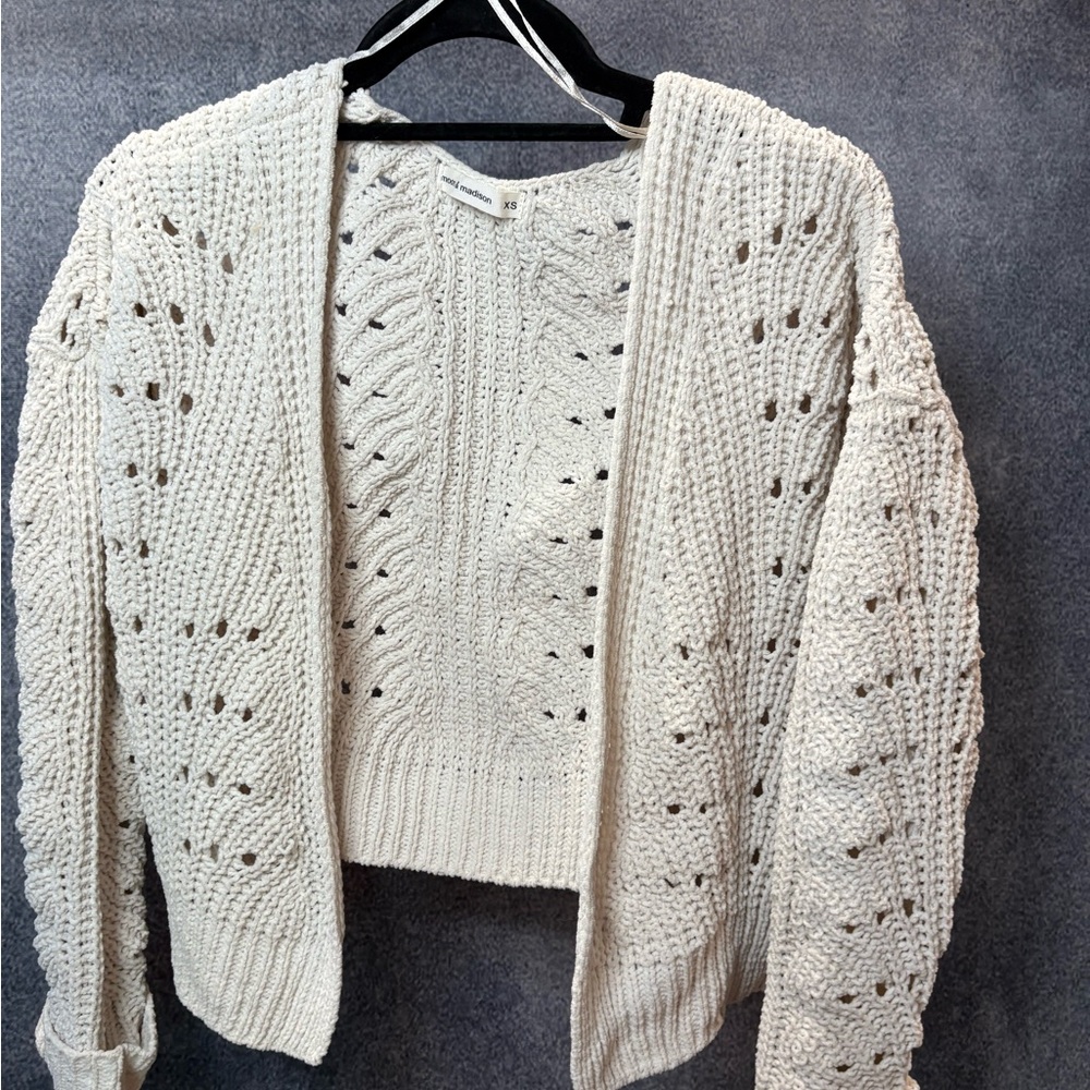 moon & madison Cream Open-Front Cable Knit Cardigan
